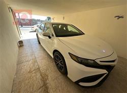 تۆیۆتا کامری